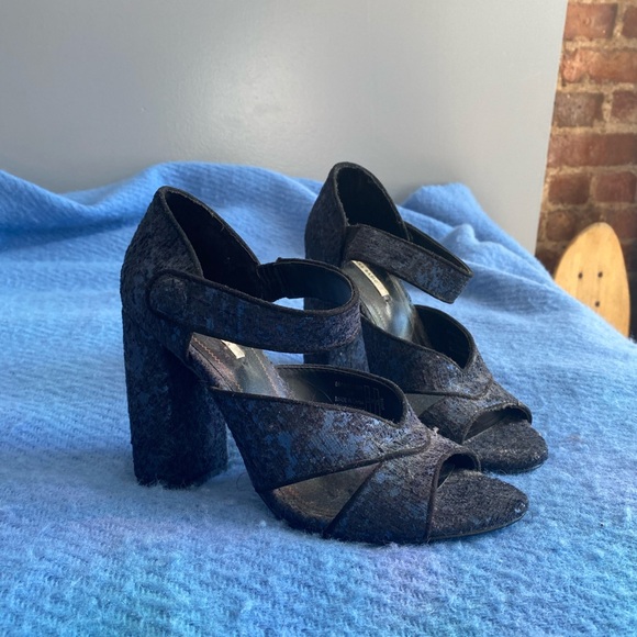 Zara Navy Lace Patten Block Heel